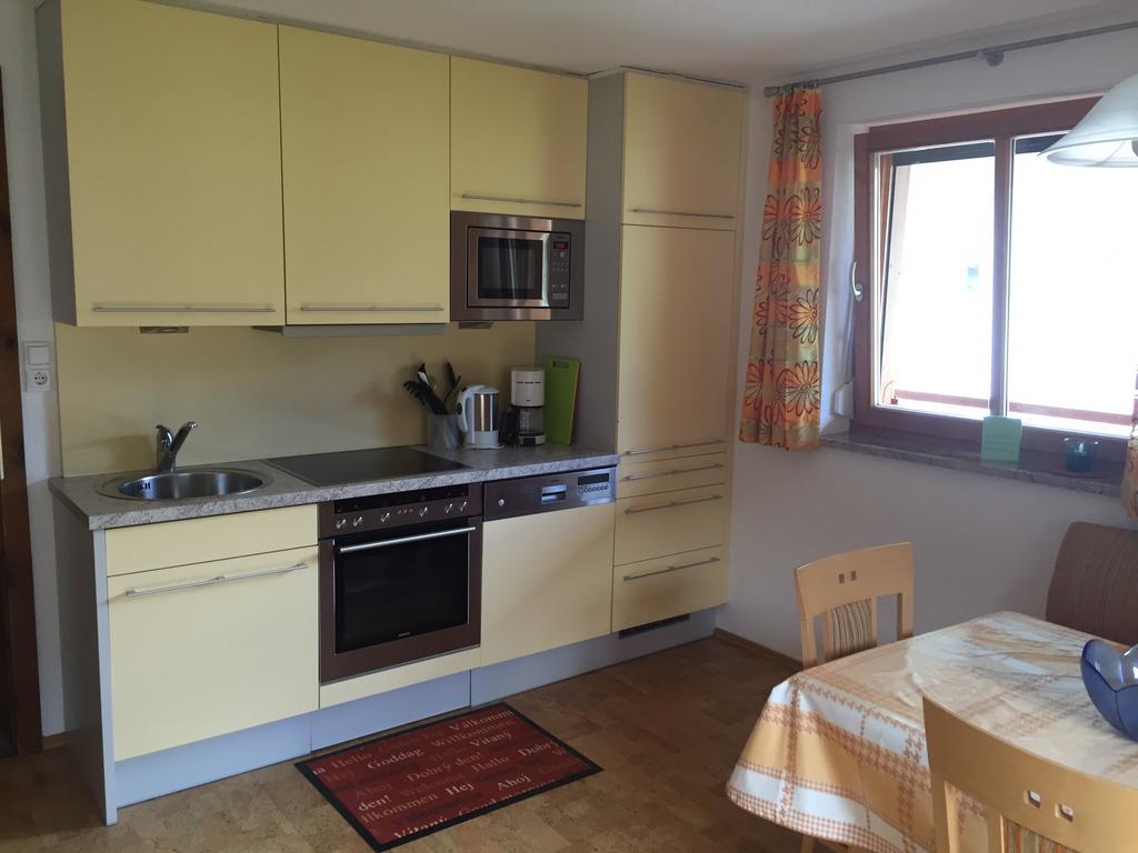 Haus-Nummer 355 Bei Renate & Roland Pfunds Bagian luar foto